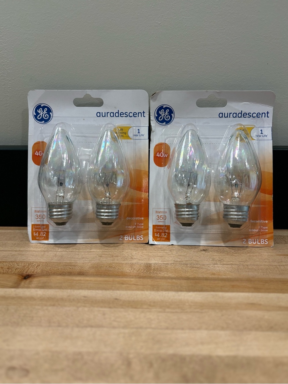 GE Auradescent Decorative Candle 40 Watt Bulb Pack Clear Iridescent soft white